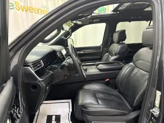 2024 Jeep Grand Wagoneer