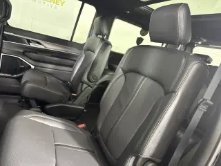 2026 Jeep Grand Wagoneer