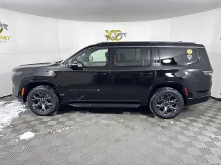 2026 Jeep Grand Wagoneer