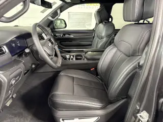 2026 Jeep Grand Wagoneer
