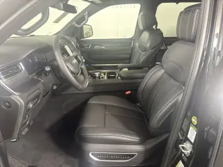 2026 Jeep Grand Wagoneer