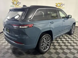 2026 Jeep Grand Cherokee