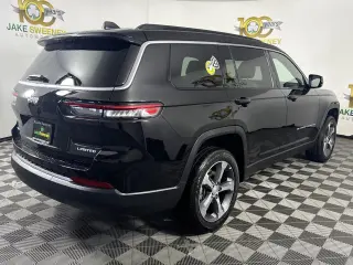 2026 Jeep Grand Cherokee