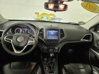 2022 Jeep Cherokee
