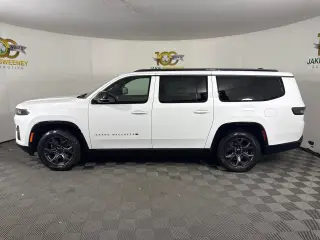 2026 Jeep Grand Wagoneer