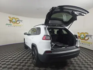 2020 Jeep Cherokee