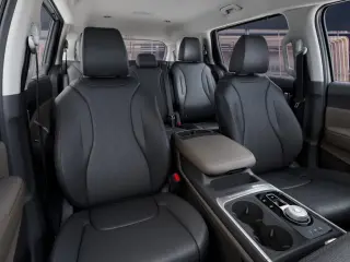 2026 Kia Carnival Hybrid