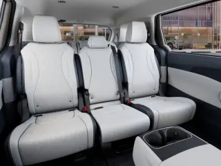 2026 Kia Carnival Hybrid
