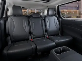 2026 Kia Carnival Hybrid