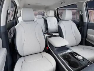 2026 Kia Carnival Hybrid