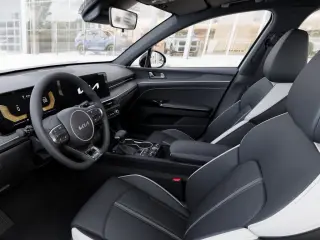 2026 Kia K5