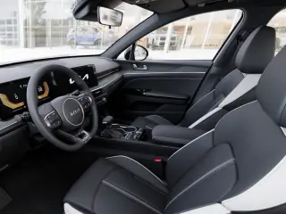 2026 Kia K5