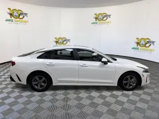 2023 Kia K5