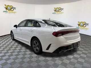 2023 Kia K5