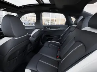 2026 Kia K5