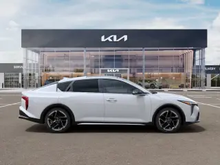 2026 Kia K4