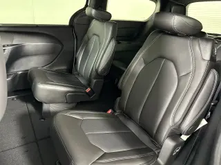 2026 Chrysler Voyager
