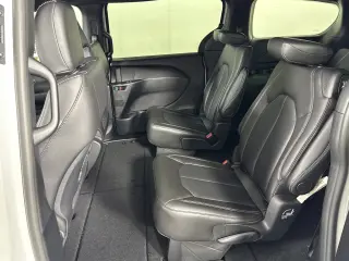 2026 Chrysler Voyager