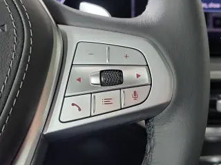 2026 BMW X7