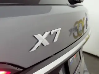 2026 BMW X7