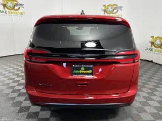 2026 Chrysler Pacifica