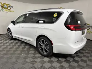 2026 Chrysler Pacifica