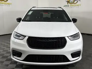 2026 Chrysler Pacifica