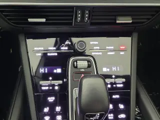 2022 Porsche Cayenne
