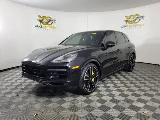 2022 Porsche Cayenne
