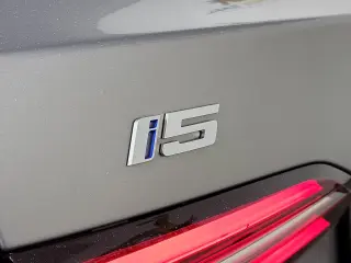 2026 BMW i5