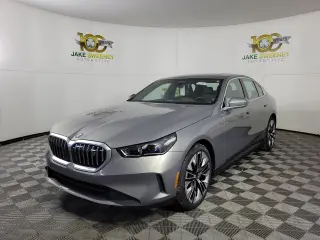 2026 BMW i5