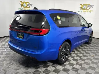 2026 Chrysler Pacifica