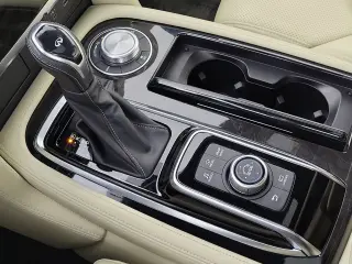 2024 INFINITI QX80