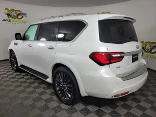 2024 INFINITI QX80
