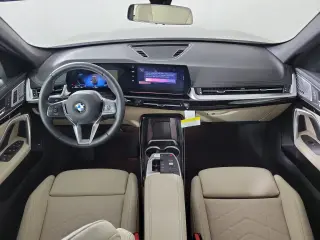 2025 BMW X1