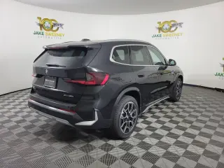 2025 BMW X1