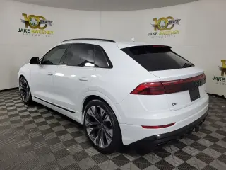 2026 Audi Q8