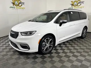 2026 Chrysler Pacifica