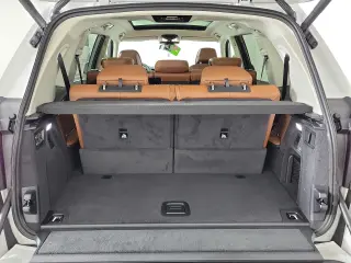 2026 BMW X7