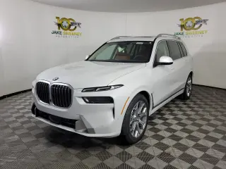 2026 BMW X7