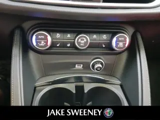 2022 Alfa Romeo Stelvio