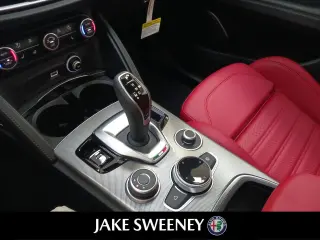 2022 Alfa Romeo Stelvio