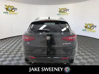 2022 Alfa Romeo Stelvio