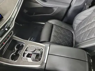 2026 BMW X7