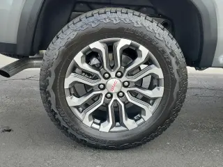 2026 GMC Canyon