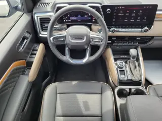 2026 GMC Canyon