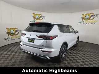 2026 Mitsubishi Outlander