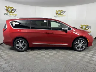 2026 Chrysler Pacifica
