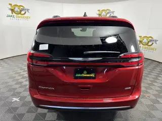 2026 Chrysler Pacifica