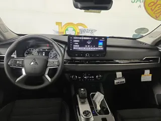 2026 Mitsubishi Outlander